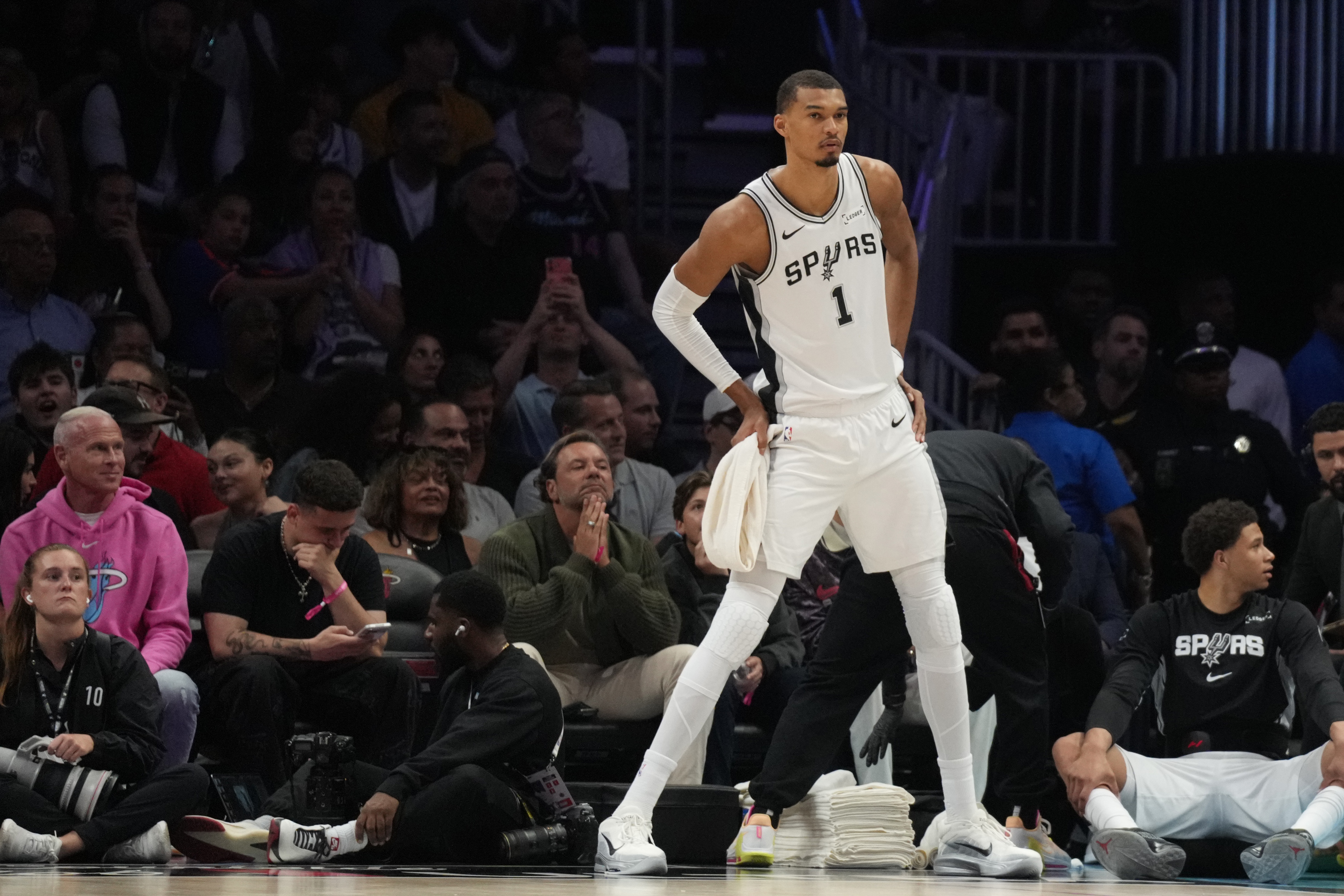 文班亞馬談NBA初體驗(yàn) 教練組投入程度遠(yuǎn)超預(yù)期