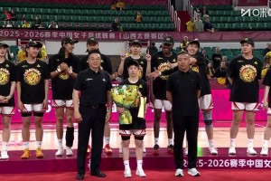 [李緣FMVP]實(shí)至名歸！李緣末節(jié)屢次命中關(guān)鍵三分，最終當(dāng)選FMVP！