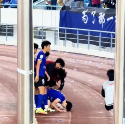 新江蘇隊1-0上海澤天 苗潤東點(diǎn)射鎖定中冠總決賽席位 新江蘇隊1-0上海澤天 苗潤東點(diǎn)射鎖定中冠總決賽席位