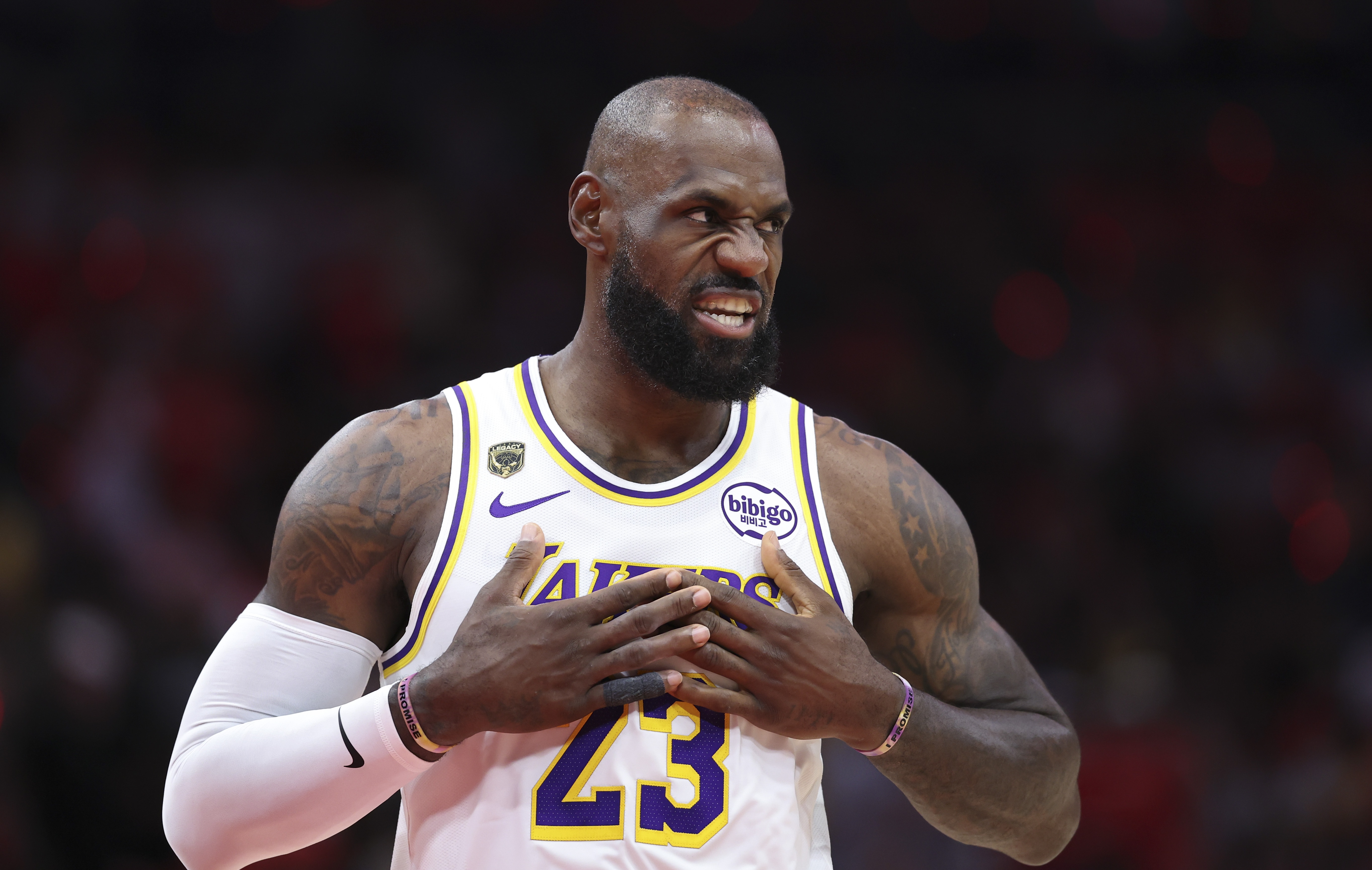 302場全勤！詹姆斯創(chuàng)NBA季后賽連續(xù)出場歷史紀(jì)錄