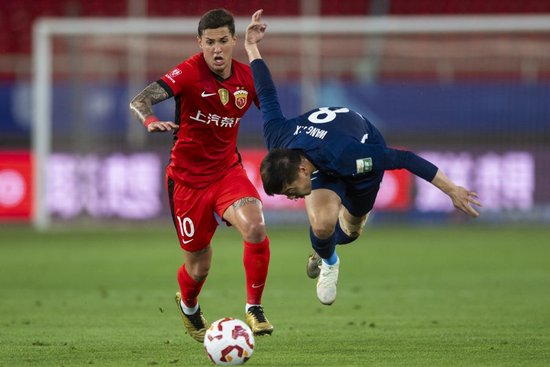 維塔爾世界波開胡，海港客場2-0三鎮(zhèn)止頹