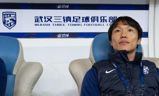 三鎮(zhèn)變陣首勝：鄧涵文造兩球，紹爾前腰激活攻擊群