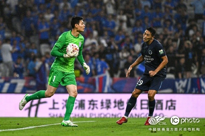 阿代米閃擊 卡爾采夫點(diǎn)射 深圳客場2-1終結(jié)申花不敗 阿代米閃擊 卡爾采夫點(diǎn)射 深圳客場2-1終結(jié)申花不敗