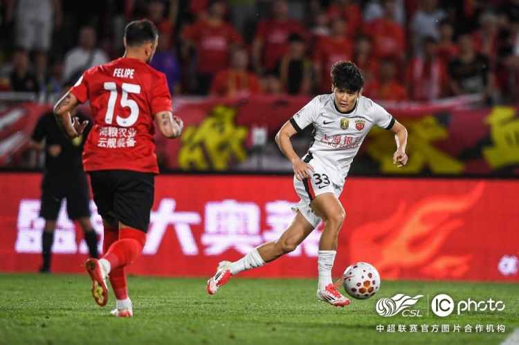 姆本扎+熱菲尼奧三分鐘兩球逆轉(zhuǎn)，海港客場2-3遭鐵人楠波灣絕殺