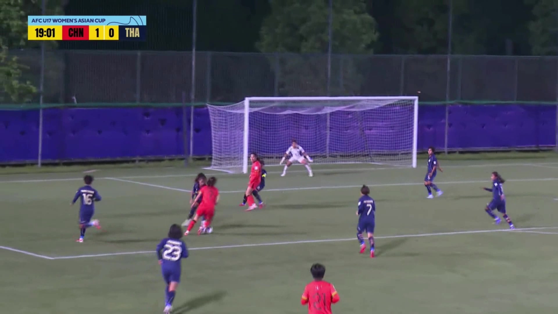 U17中國女足2-0領(lǐng)先！李啟嫻門前包抄破門
