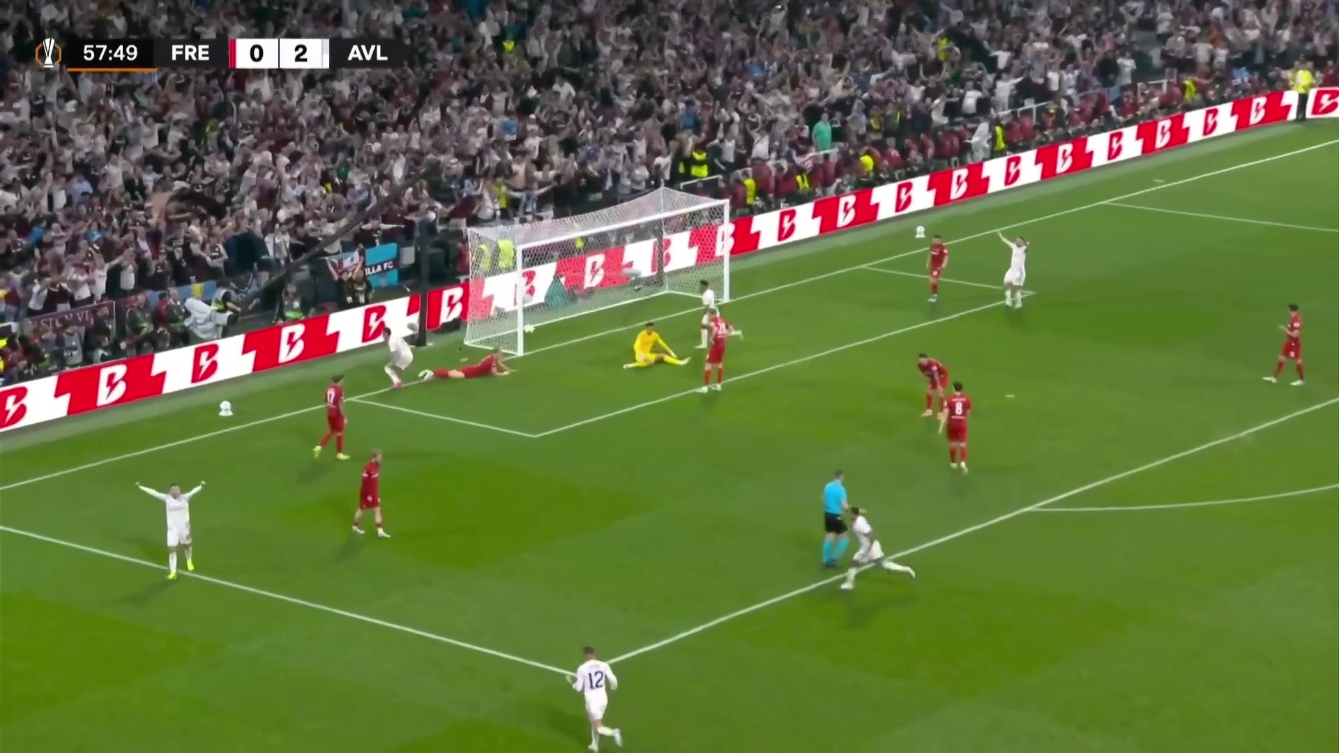 結(jié)束了！維拉3-0弗賴堡！布恩迪亞送助攻，羅杰斯包抄鏟射破門！