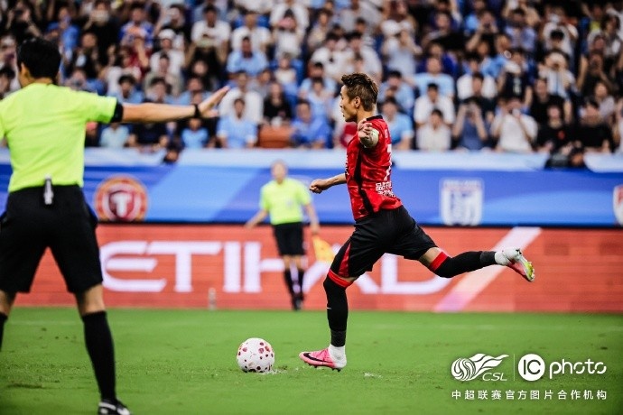 阿洛伊西：韋世豪隊(duì)長(zhǎng)領(lǐng)導(dǎo)力關(guān)鍵，球隊(duì)?wèi)?zhàn)斗精神值得肯定