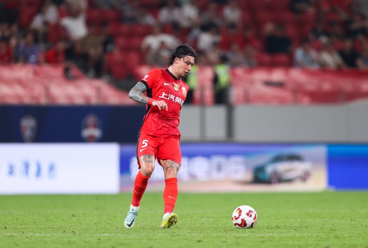 張琳芃頭球破門妻子社媒調(diào)侃誰最帥，海港2-1晉級足協(xié)杯16強